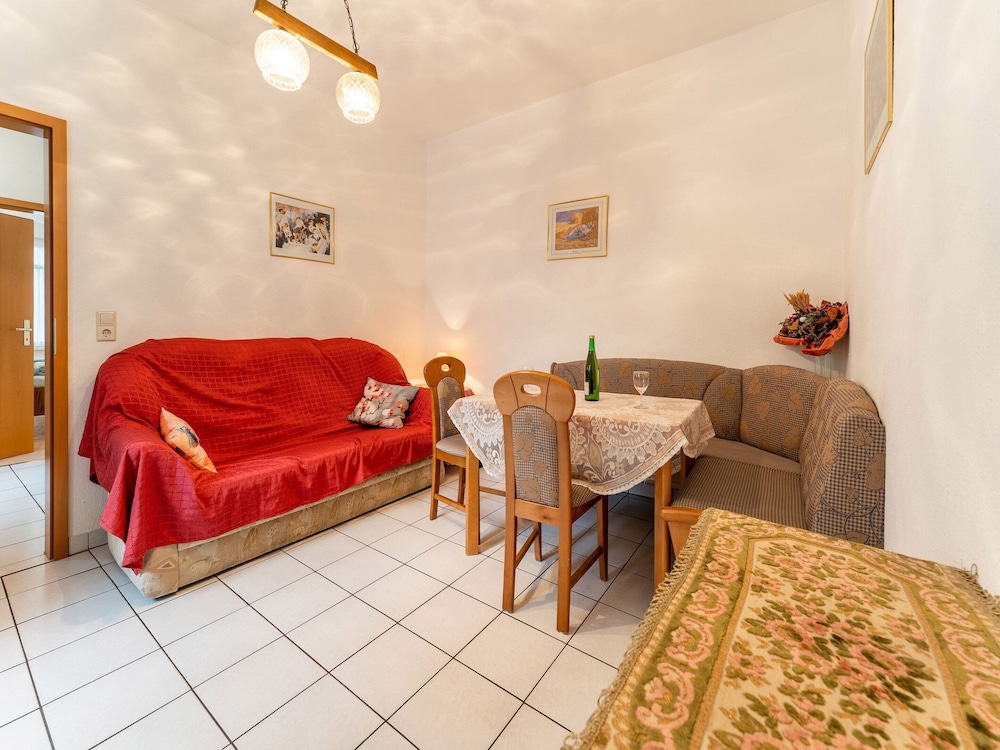Apartment photo 3