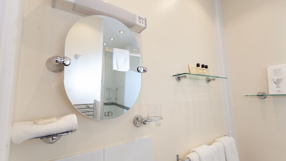 Superior Double or Twin Room photo 2