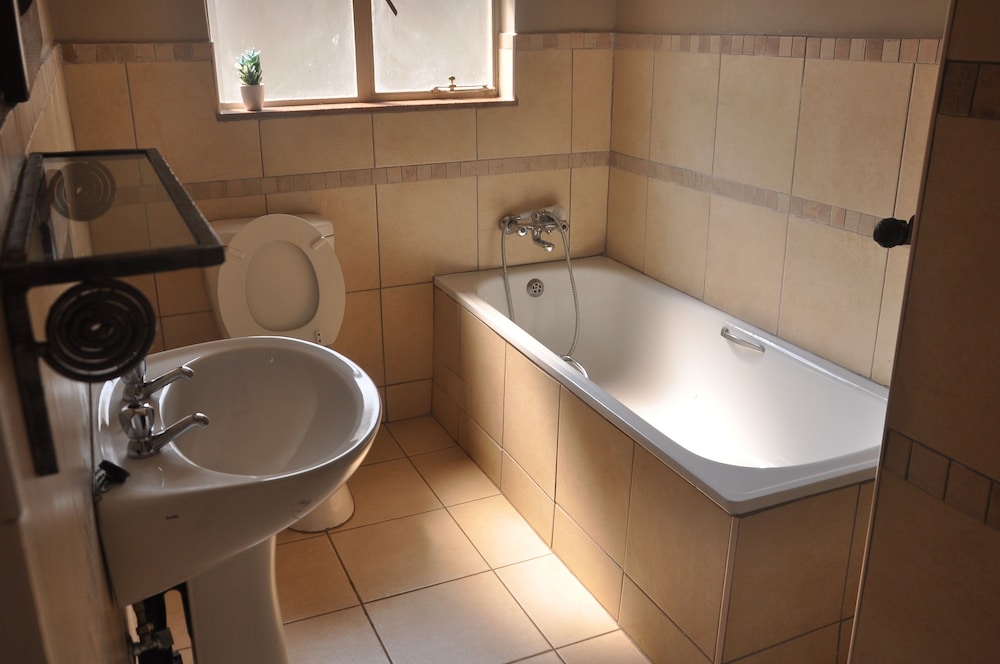 Standard Room photo 2