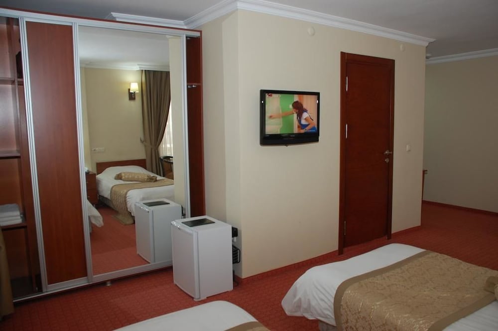 Triple Room photo 2