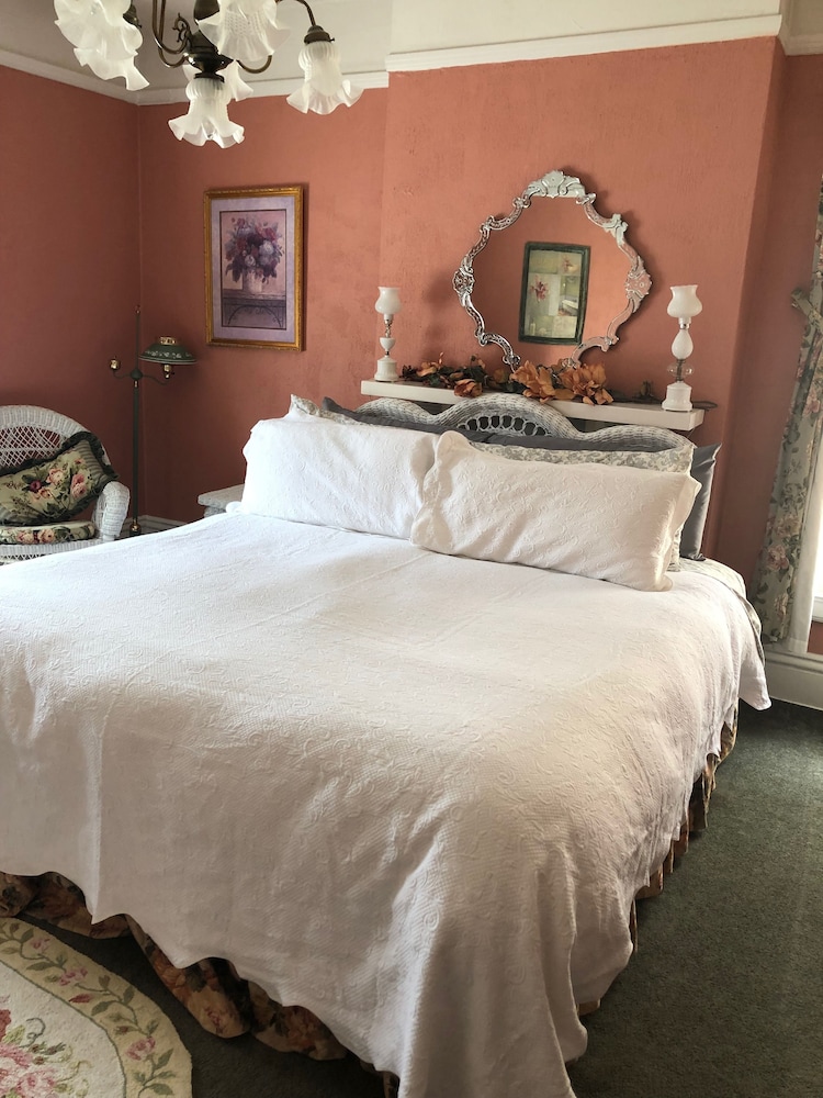 Deluxe Suite, Multiple Beds photo 3