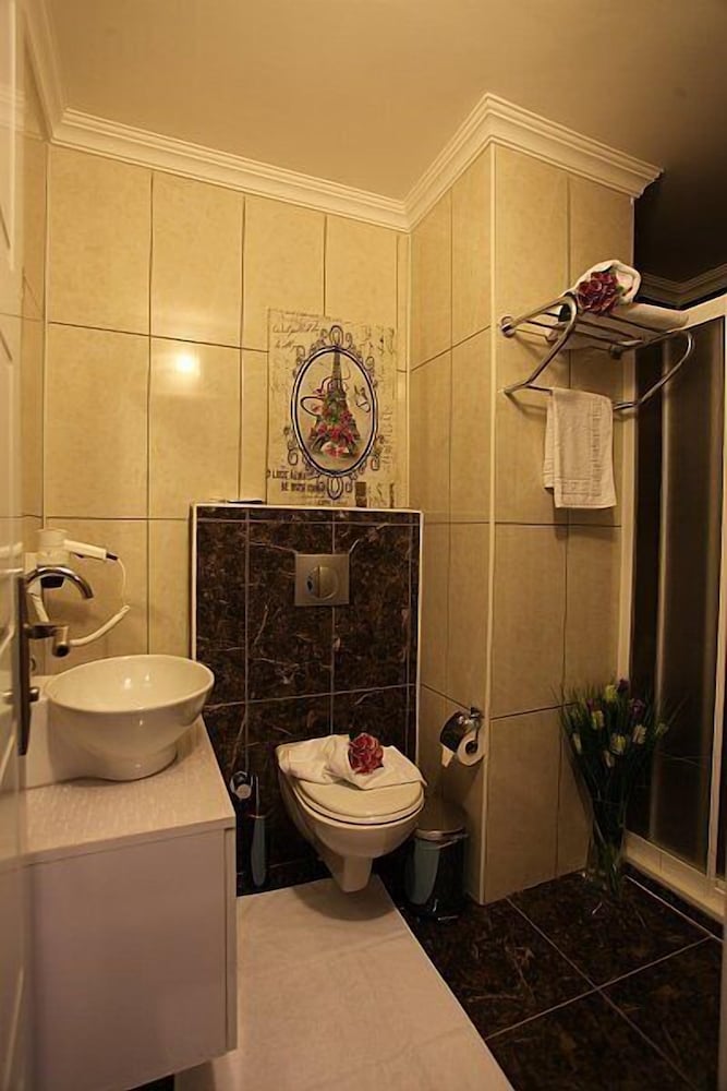 Standard Triple Room photo 2