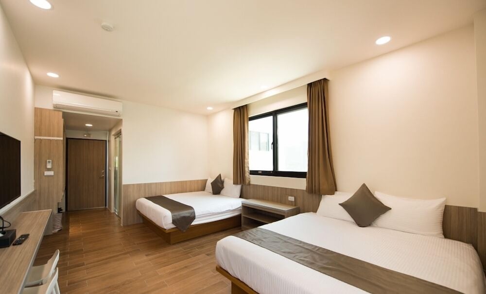 Economy Quadruple Room photo 1