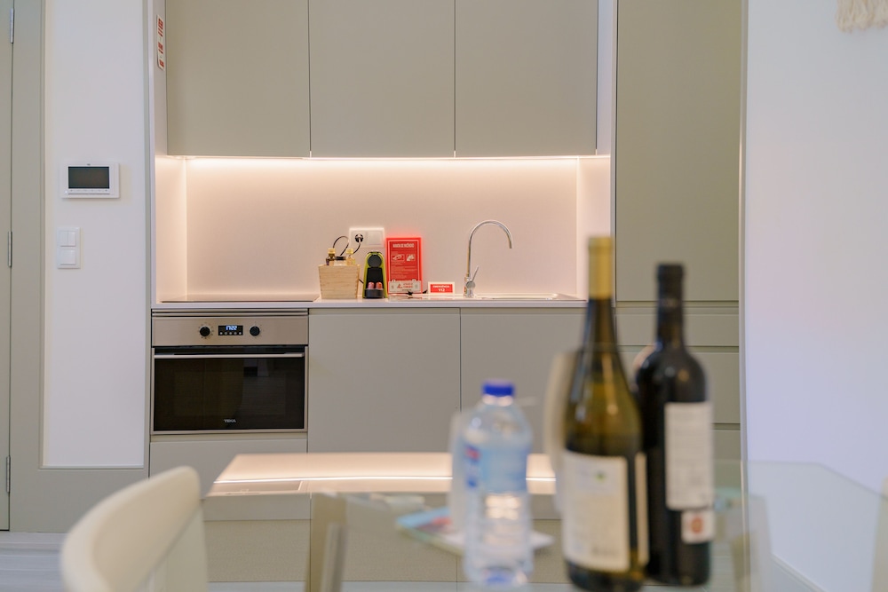 Standard Apartment thumbnail 5