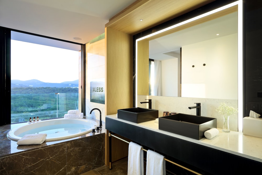 Suite, Sea View (studio) - Photo 4