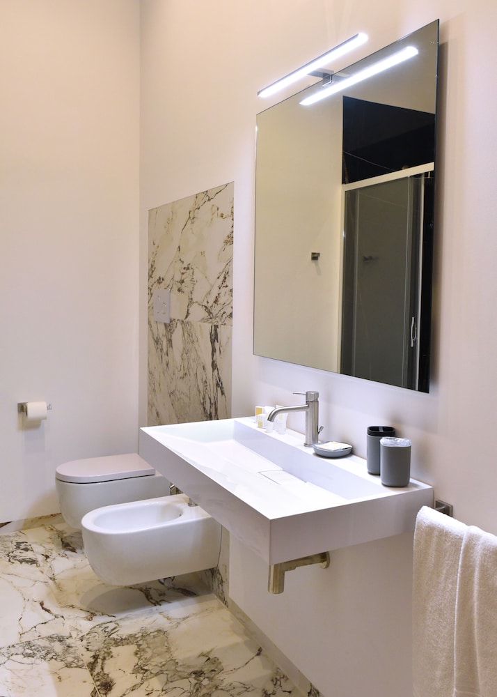Superior Apartment, 2 Bedrooms, Annex Building - Photo 14