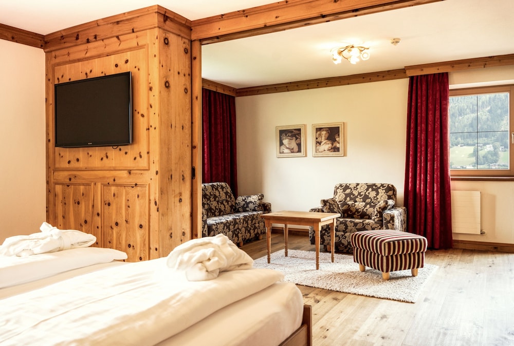 Suite (Zirbe) photo 1