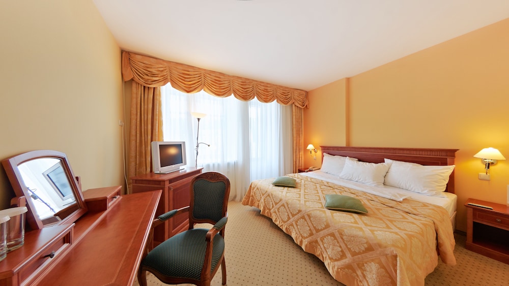 Suite photo 1