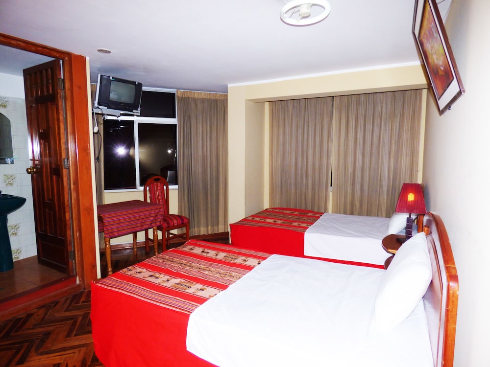Standard Twin Room, 2 Twin Beds, City View