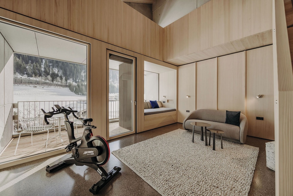 Superior Studio Suite photo 2