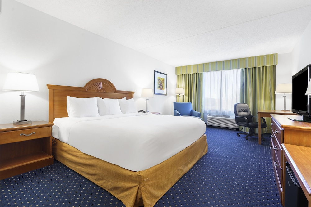 Standard King Room - Photo 1