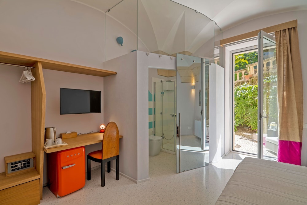 Superior Double Room, Garden View photo 2