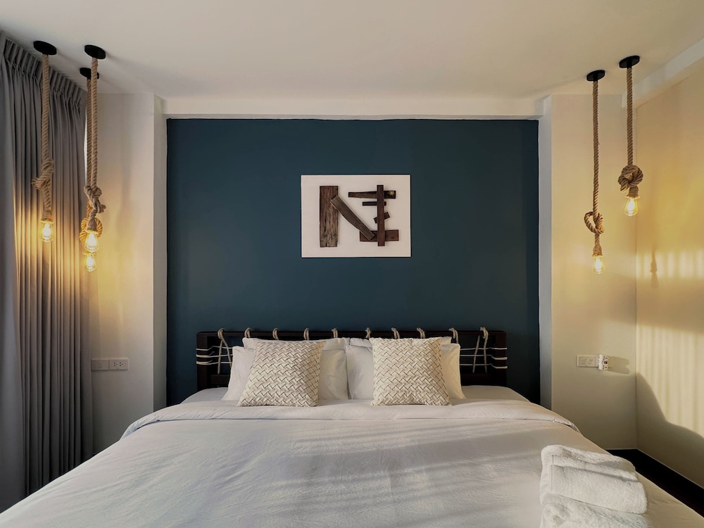 Family Room, Private Bathroom, City View