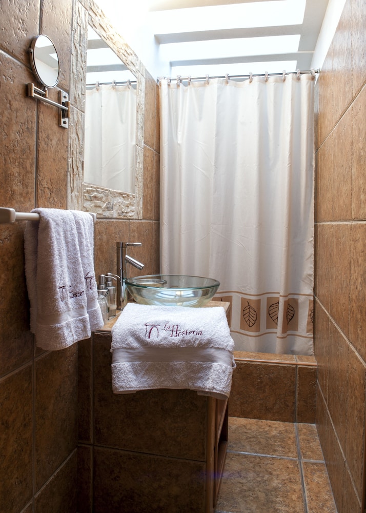 Standard Twin Room, 2 Twin Beds - Photo 3