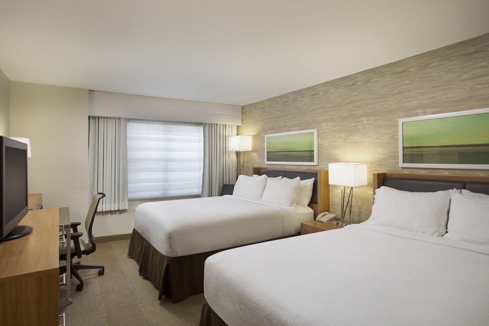 Standard Room, 2 Queen Beds - Photo 1