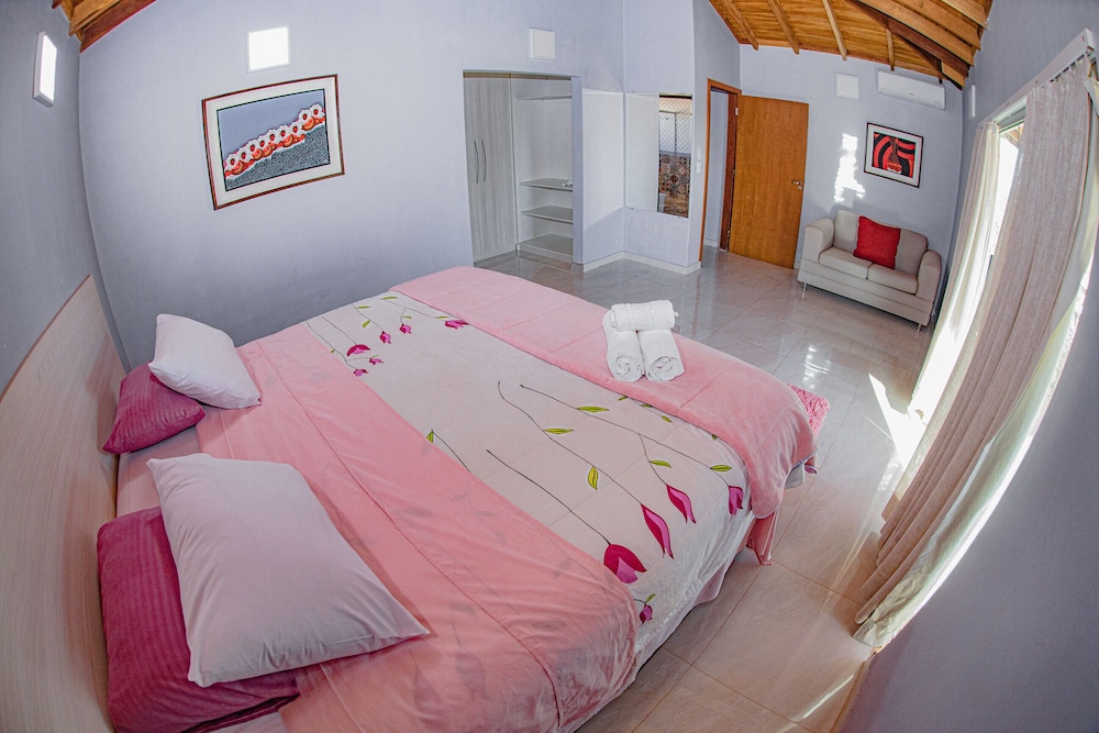 Traditional House photo 1