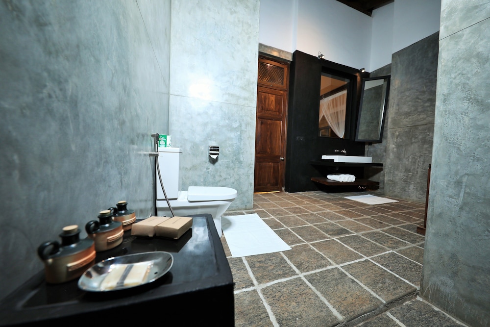 Sea View Suite - Photo 3