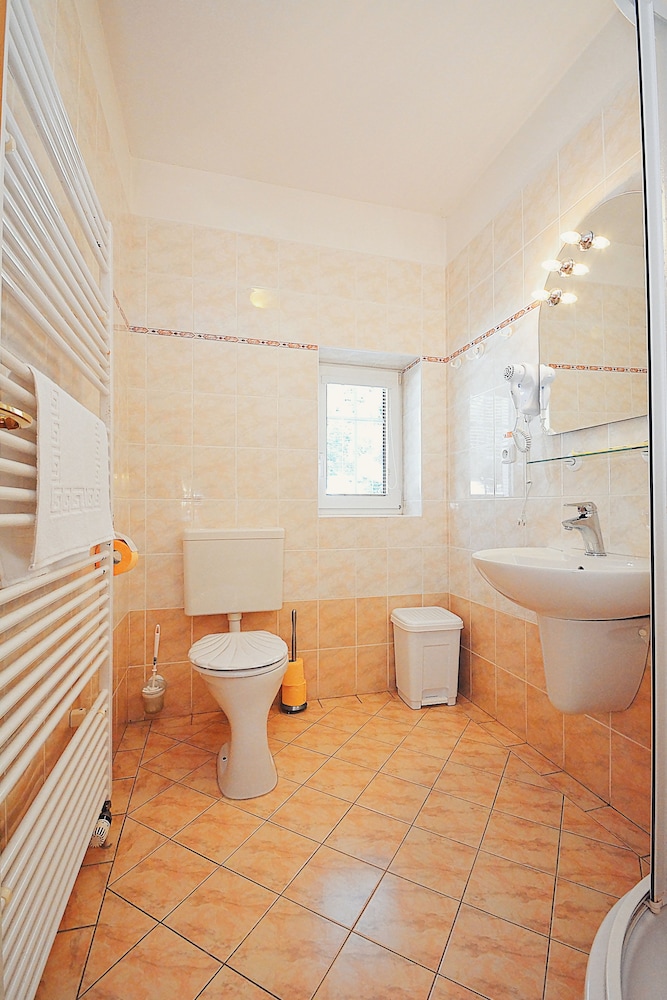 Standard Apartment, 2 Bedrooms, Annex Building (**) 40% discount for Wellness) photo 2