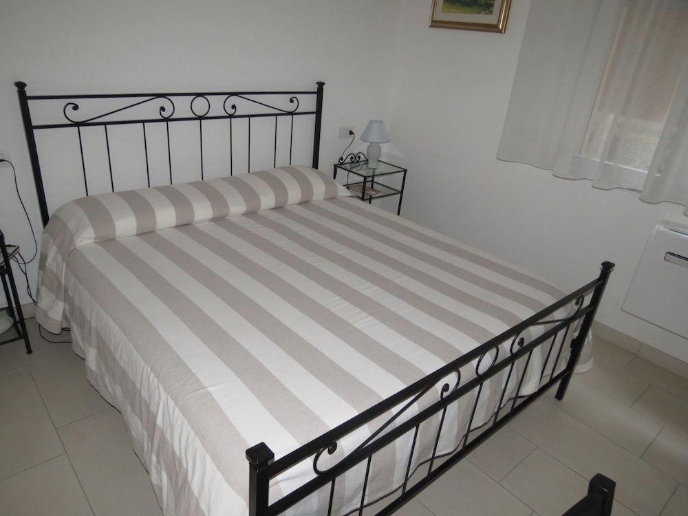 Classic Triple Room, Ensuite
