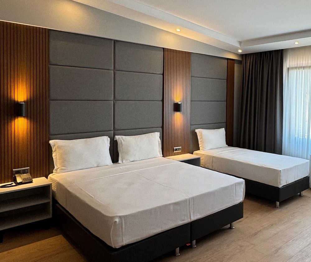 Superior Triple Room photo 1