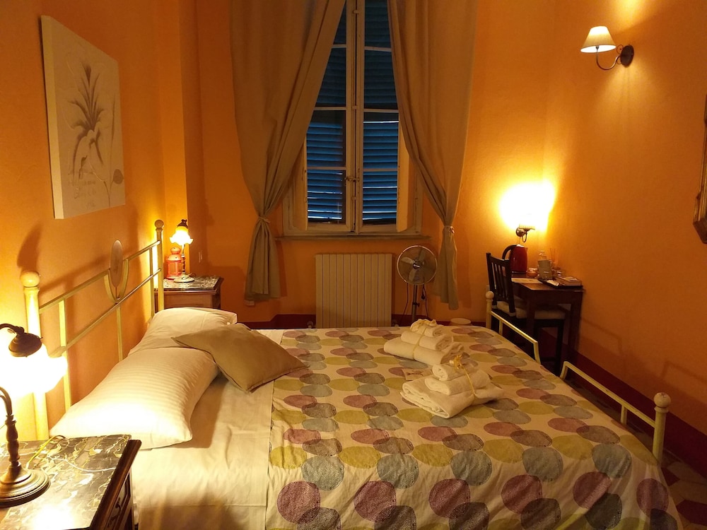 Double Room, Private Bathroom (External) photo 3