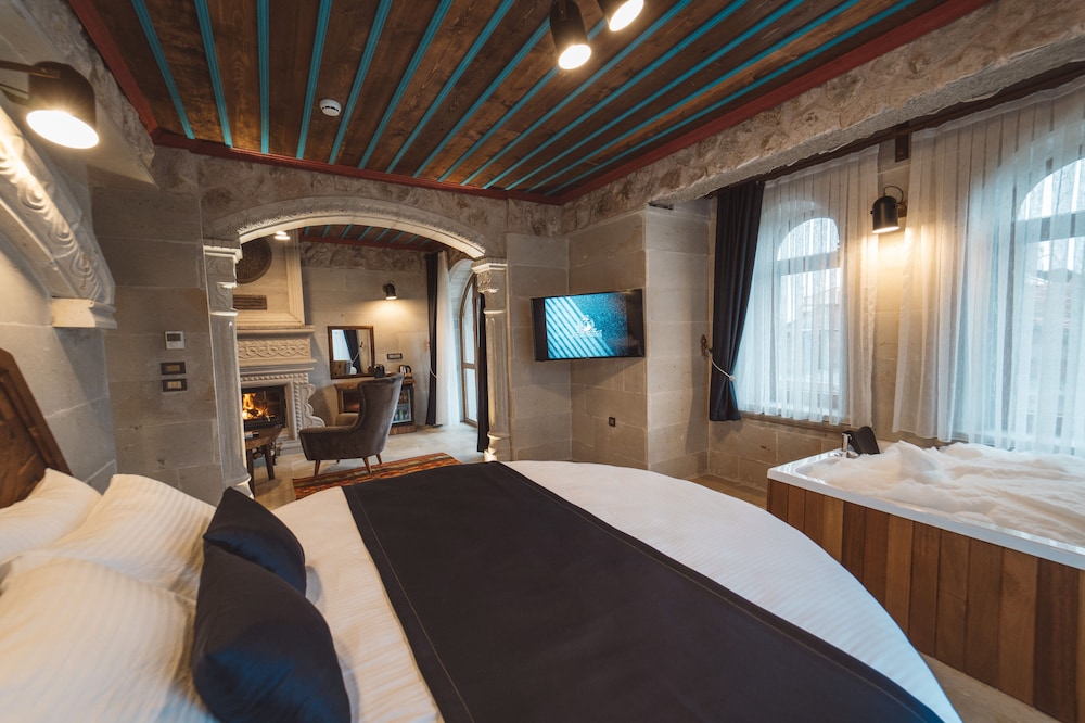 Royal Suite photo 1