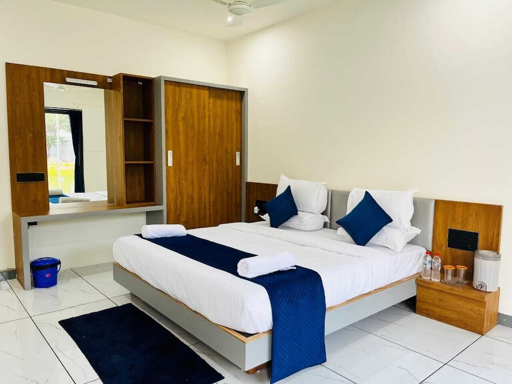 Deluxe Room, Garden View photo 3