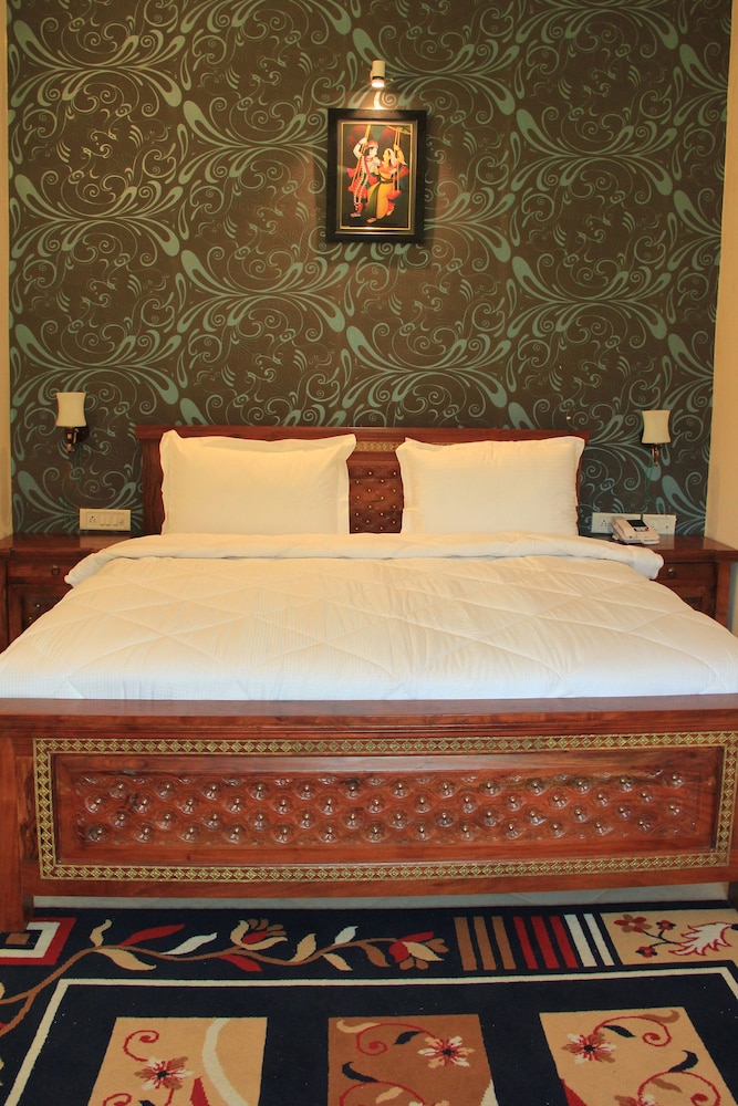 Luxury Room photo 3