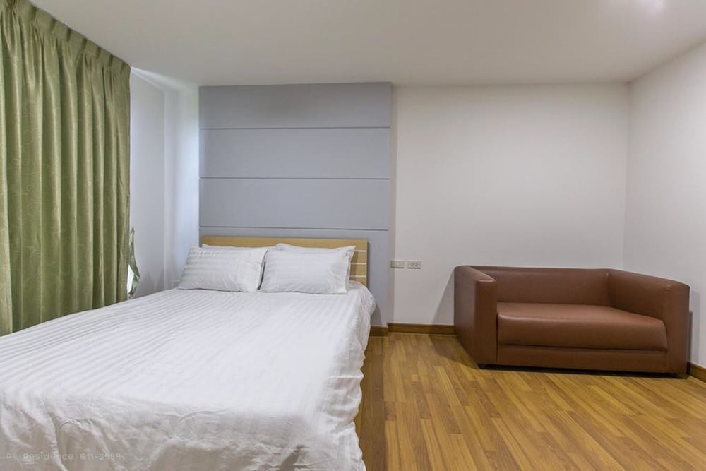 Standard Room photo 2