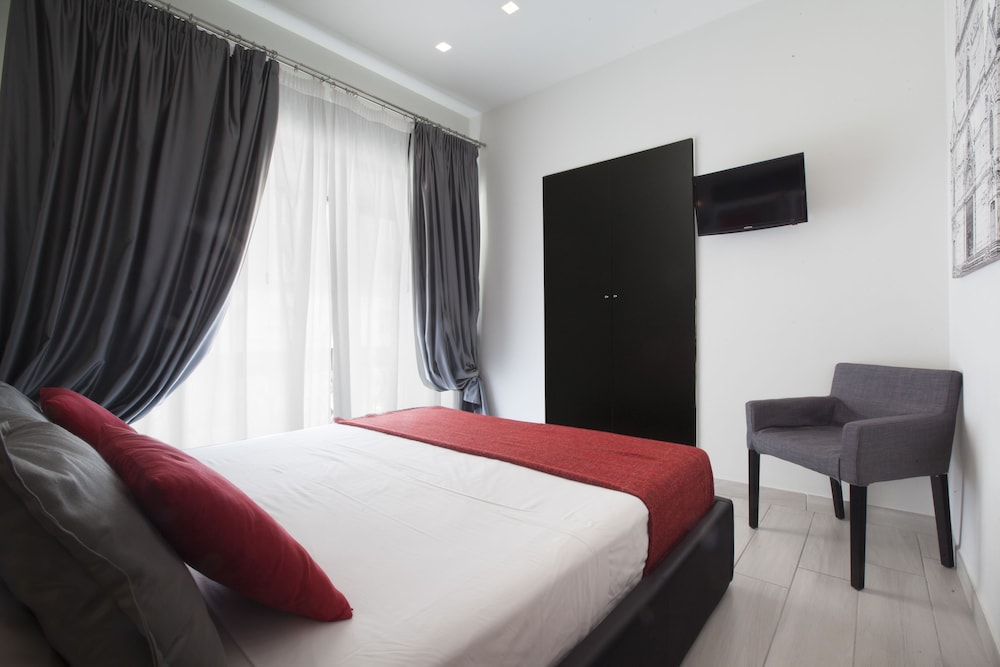 Superior Double Room, 1 Bedroom, Non Smoking, City View photo 2