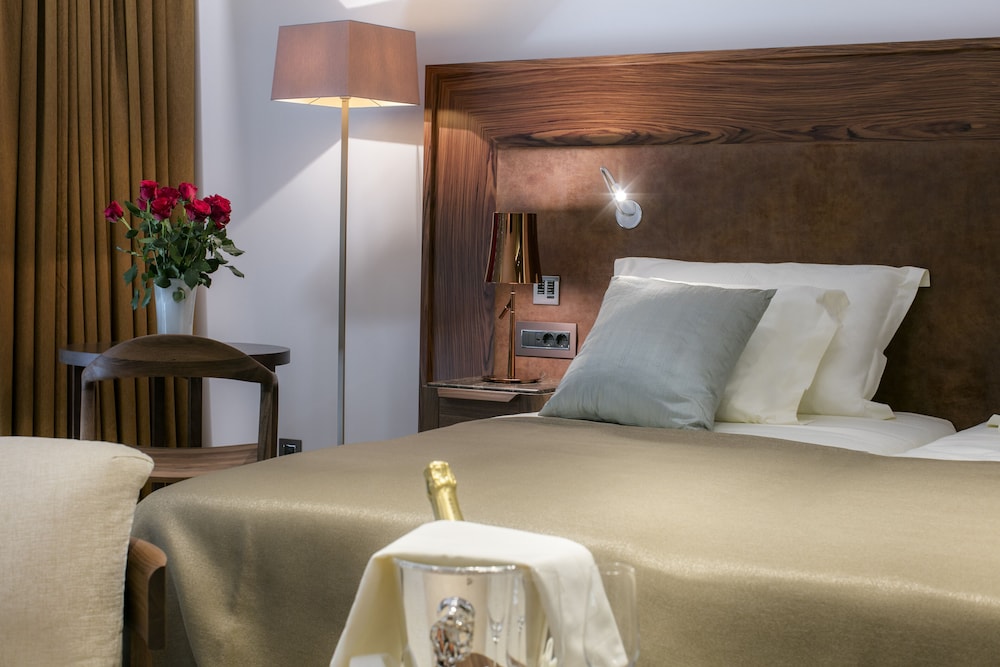 Premium Double Room with Balcony
