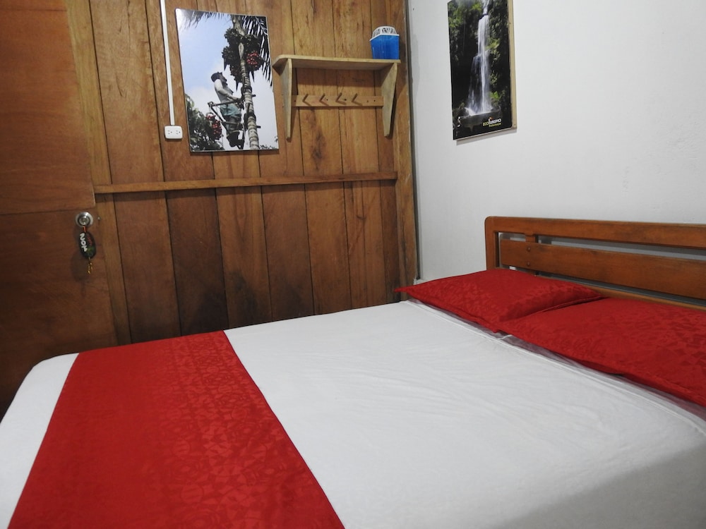Basic Room, Private Bathroom (1 Bunk Bed) photo 3