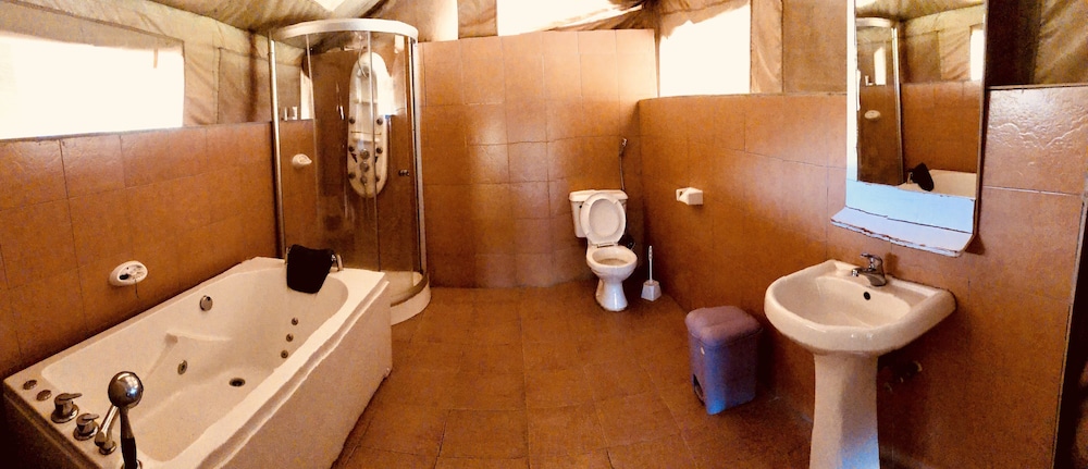 Superior Double Or Twin Room photo 3