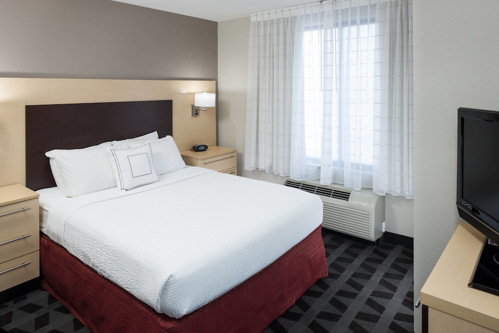 Suite, 1 Bedroom (Mobility/Hearing Accessible, Tub) photo 1