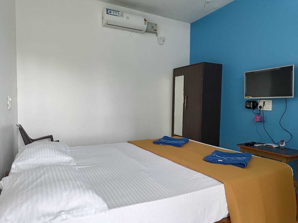 Double Or Twin Room photo 1