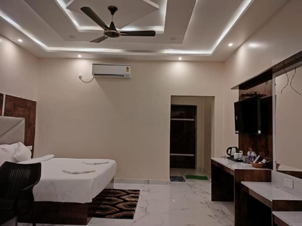 Premium Cottage First Floor
