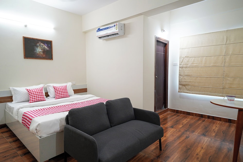 Suite, 1 Queen Bed