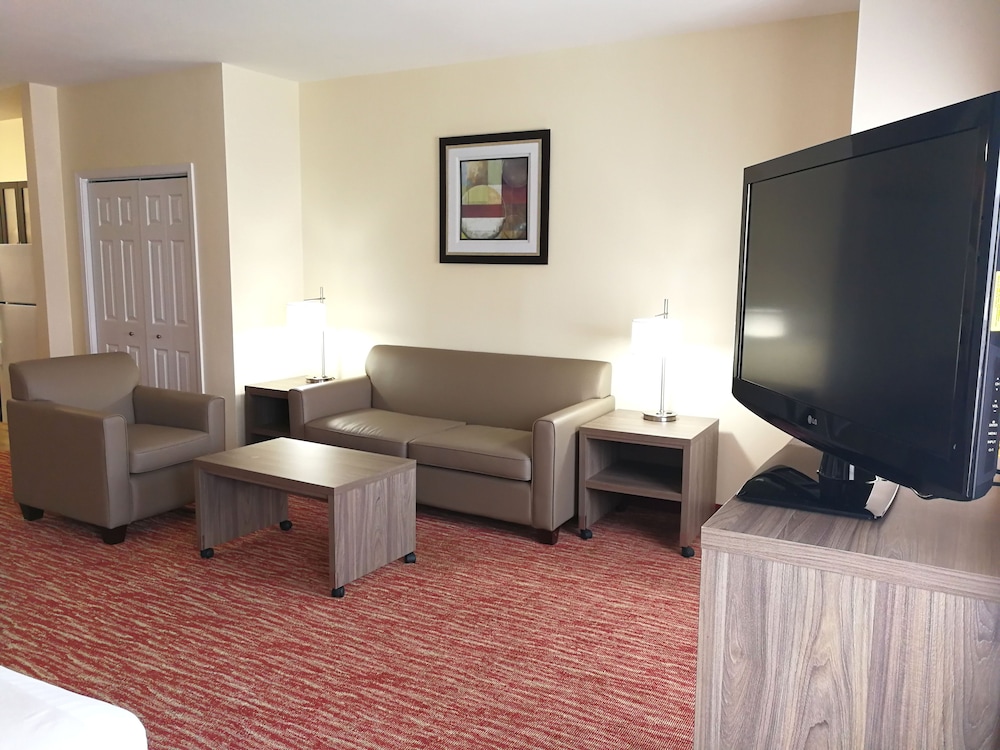 Suite, 2 Queen Beds - Photo 4