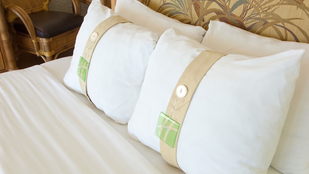 Standard Room, 2 Queen Beds, Oceanfront - Photo 2