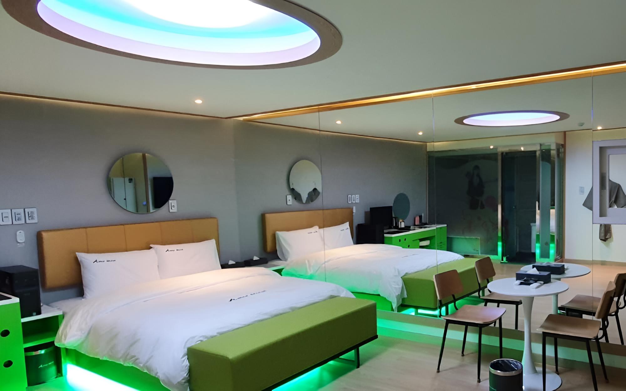 Room (Special Room) - Photo 20