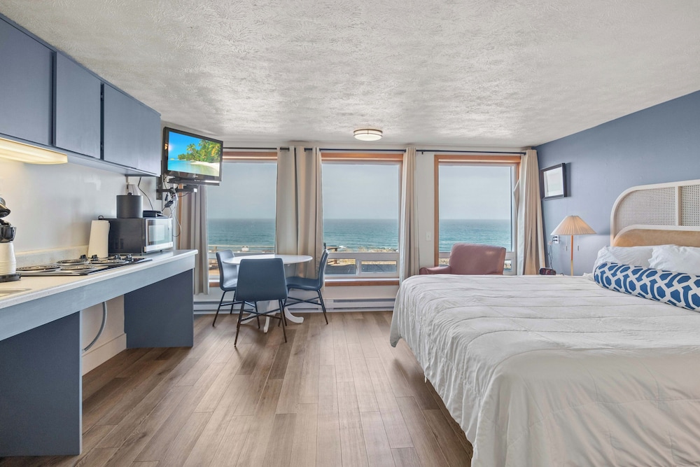 King/Queen Suite photo 1