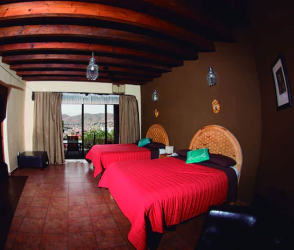 Classic Room, 2 Double Beds, Non Smoking, Terrace (Valrhona) photo 1