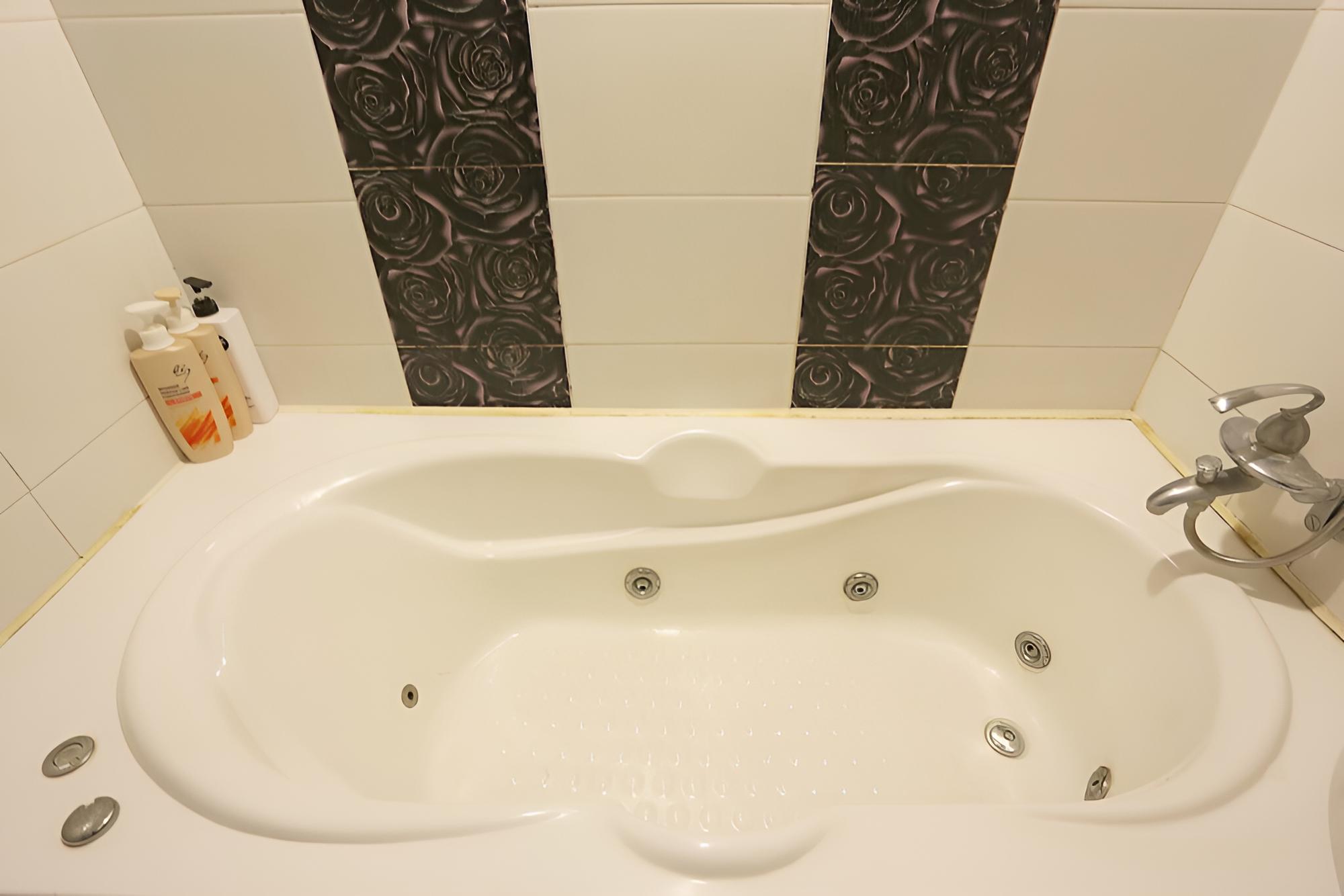 Room (Standard Room (Random Assignment)) - Photo 26