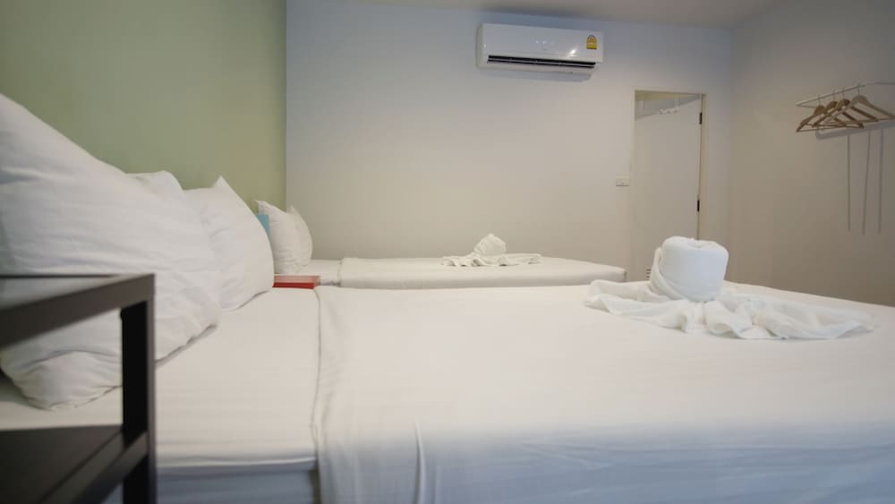 Triple Room with Balcony photo 2