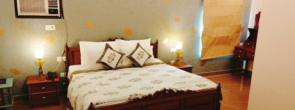 Super Deluxe Room - Photo 13