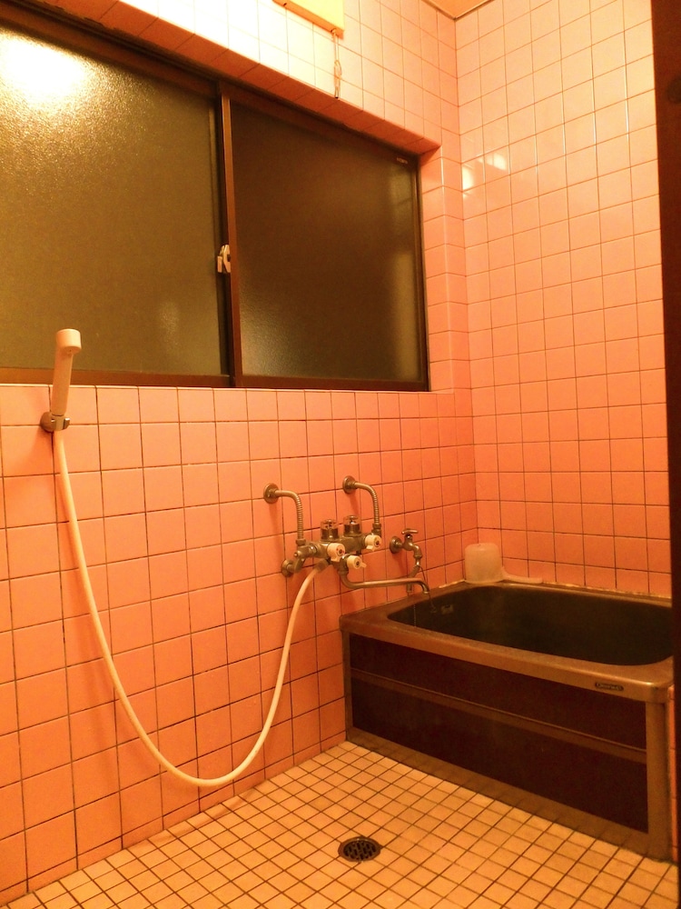 Basic Shared Dormitory, Mixed Dorm, Shared Bathroom, Annex Building photo 1