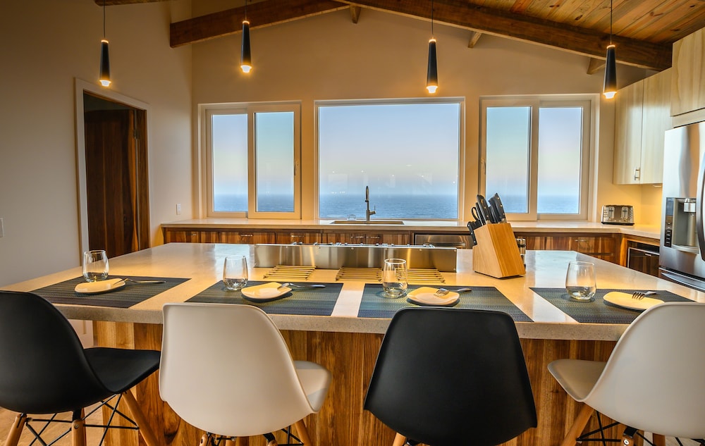Luxury Villa, 4 Bedrooms, Private Pool, Ocean View photo 2