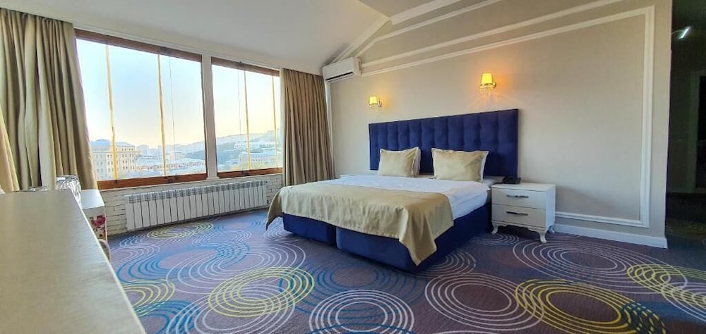 Deluxe Double Room, City View