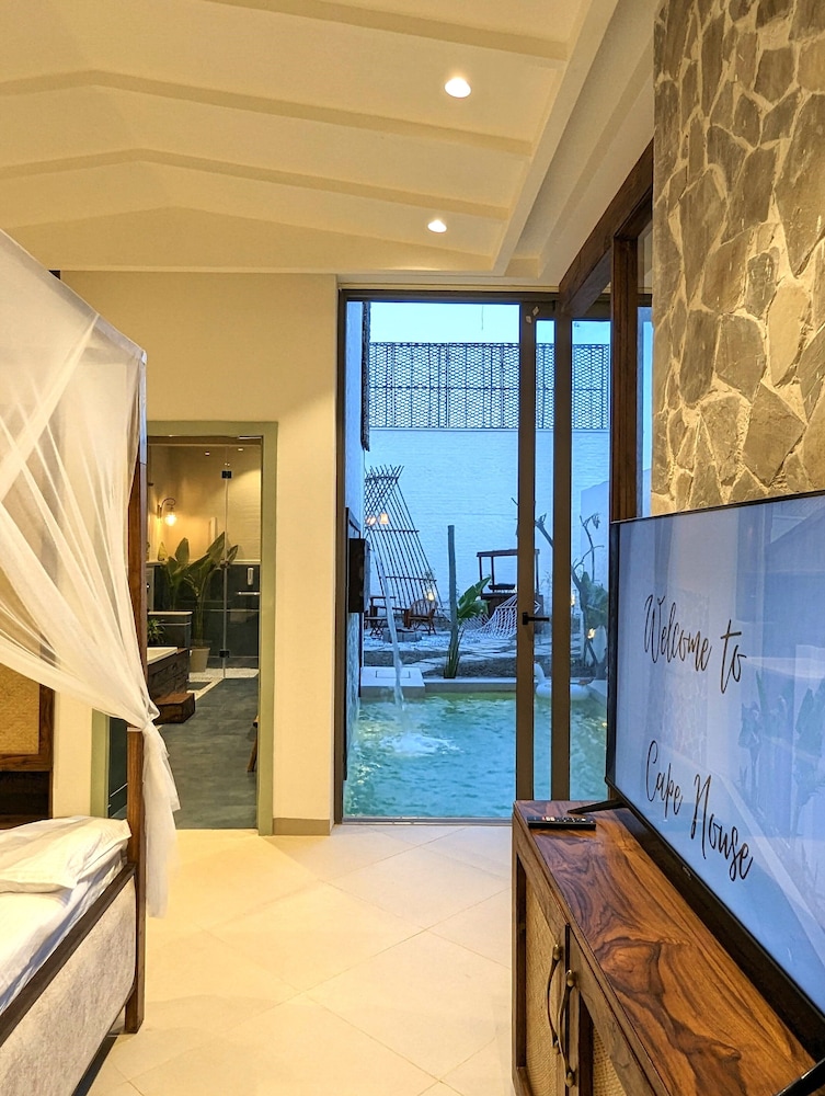 Presidential Studio Suite photo 3