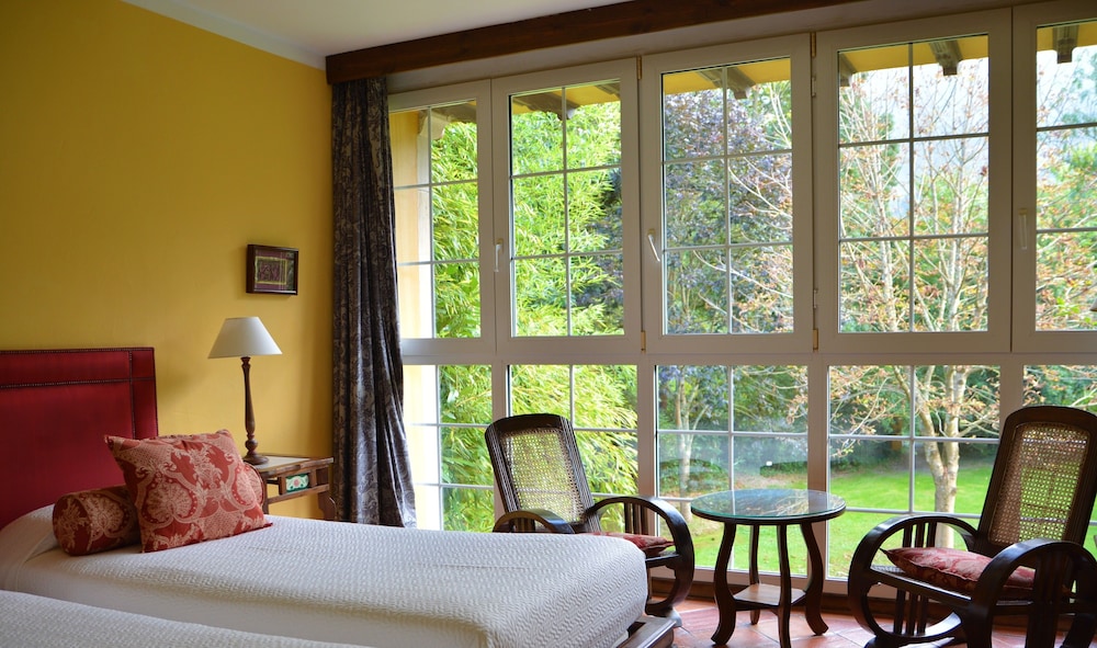 Habitación Doble o Twin con Vista al Jardín